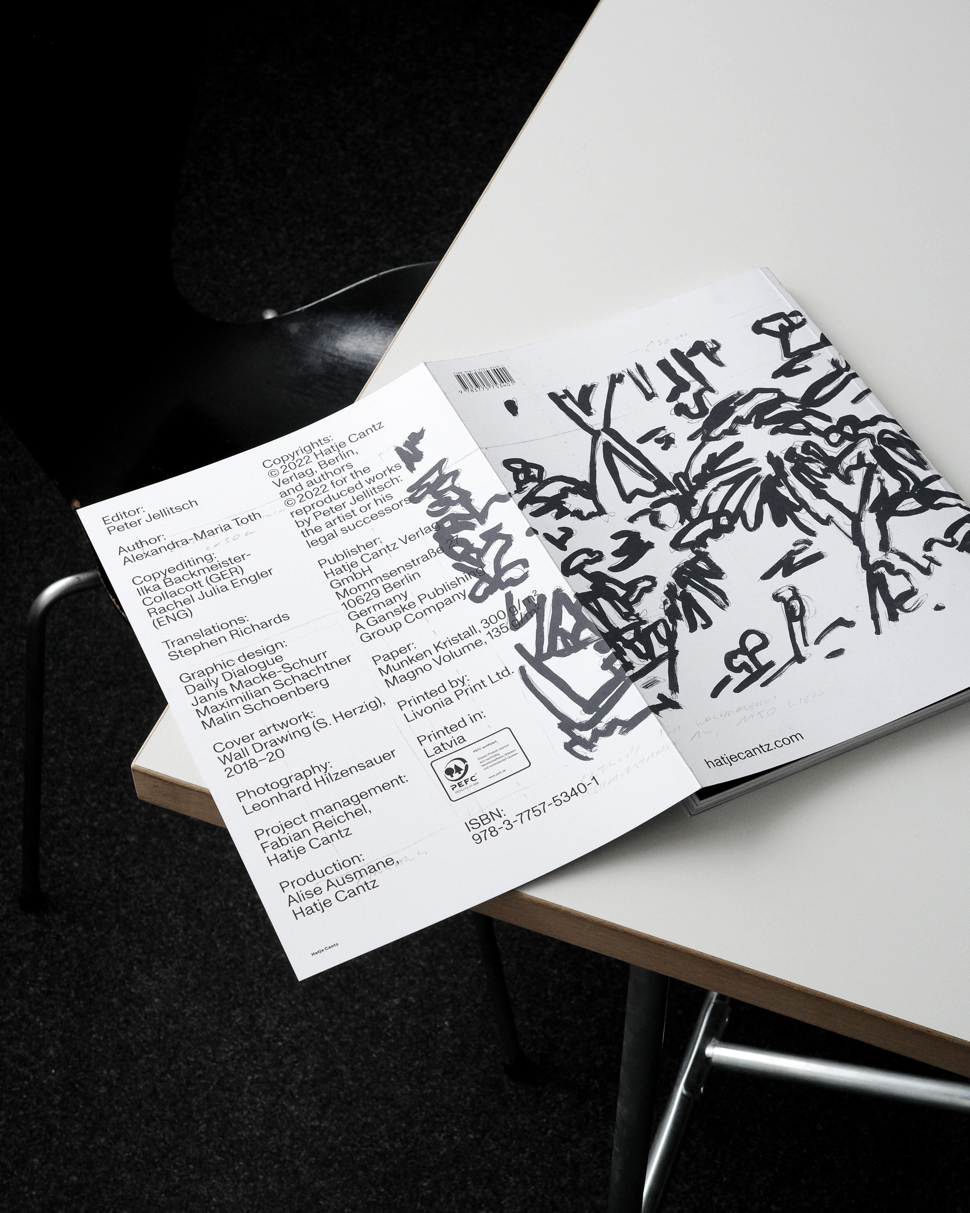 Daily Dialogue, project: Peter Jellitsch ’Artifacts of the Future’ (Fig. 8)