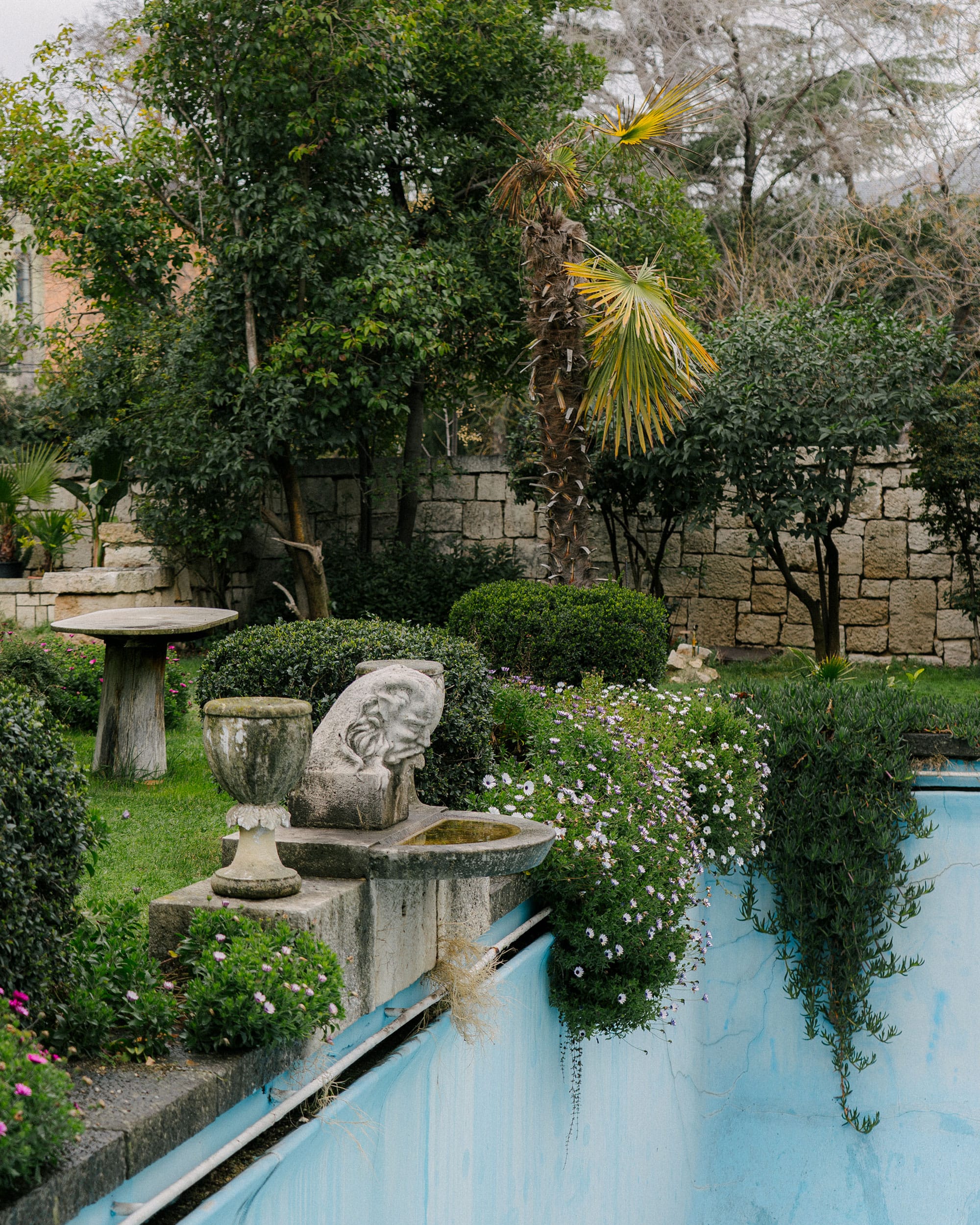 Daily Dialogue, project: La Mano derecha untada de azúcar la mano izquierda cubierta de harina (Fig. 3)